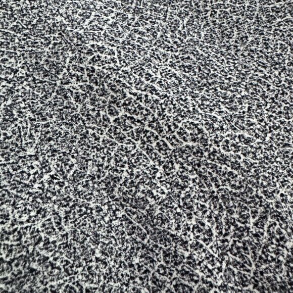 Lululemon Wunder Under Crop HR 2 Fractal Alpine White Black (6) - Picture 6 of 7